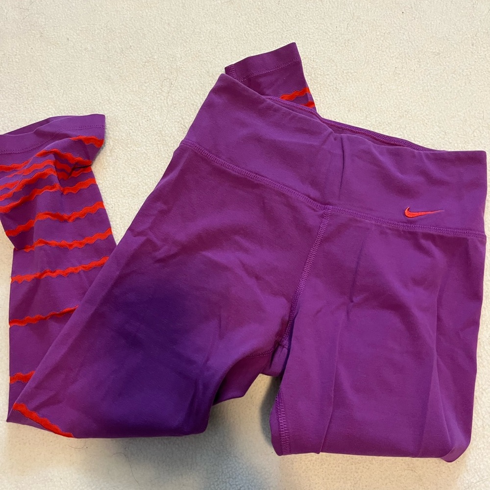 Nike leggings